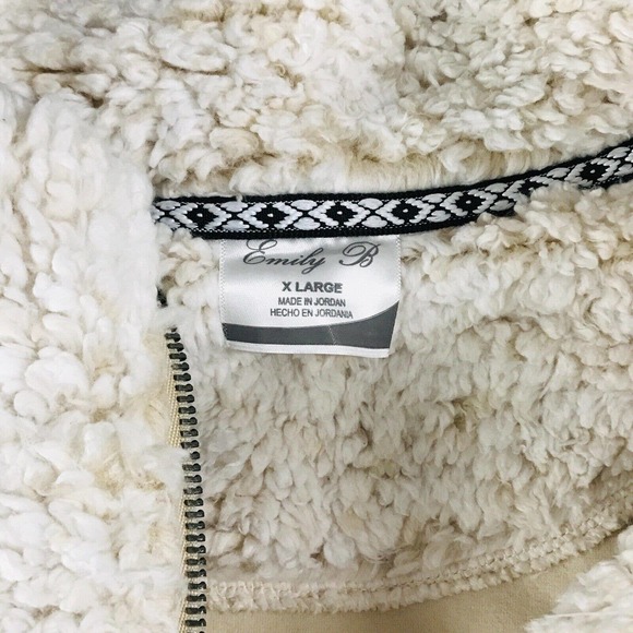 Emily B Women's XL Jacket White Snow Tipped Half Zip Fuzzy Pullover NWT - Picture 2 of 6